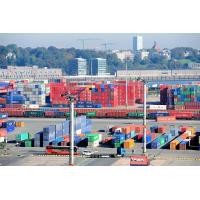 3652_1022 Gelagerte Container auf dem Gelände des HHLA Container Terminals Burchardkai. | 